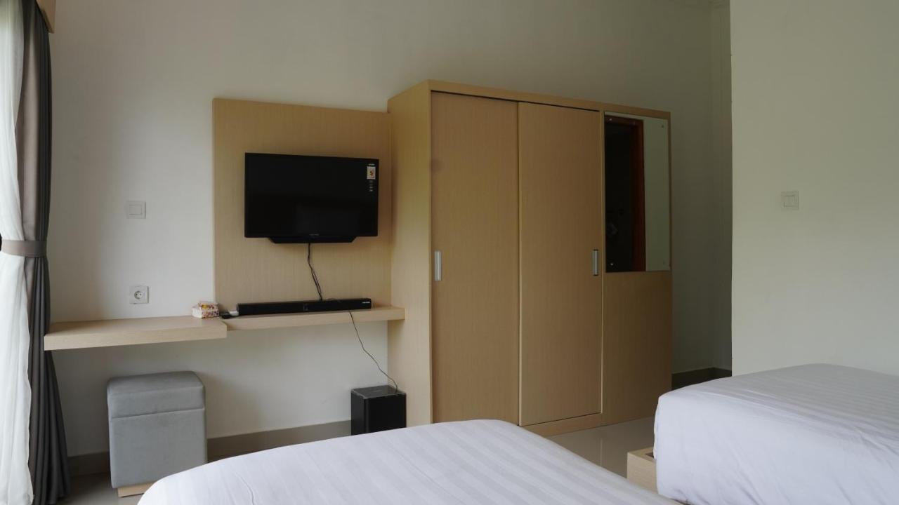 Artaloka Hotel & Restaurant Batumadeg Exterior photo